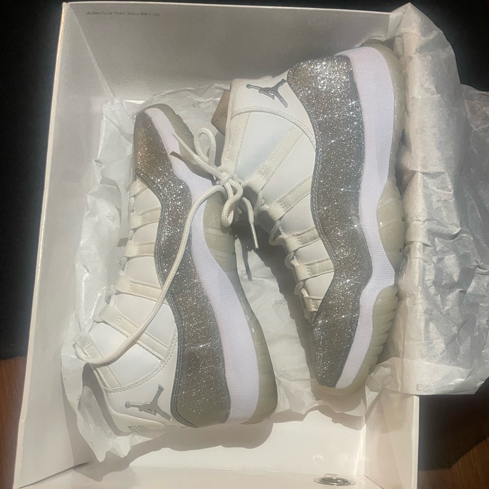 Jordan 11